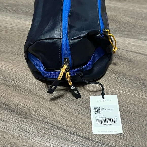 Stio Basin XT Dopp Kit Travel Toiletry Bag Navy Blue Durable MA Asset Management - Picture 3 of 6